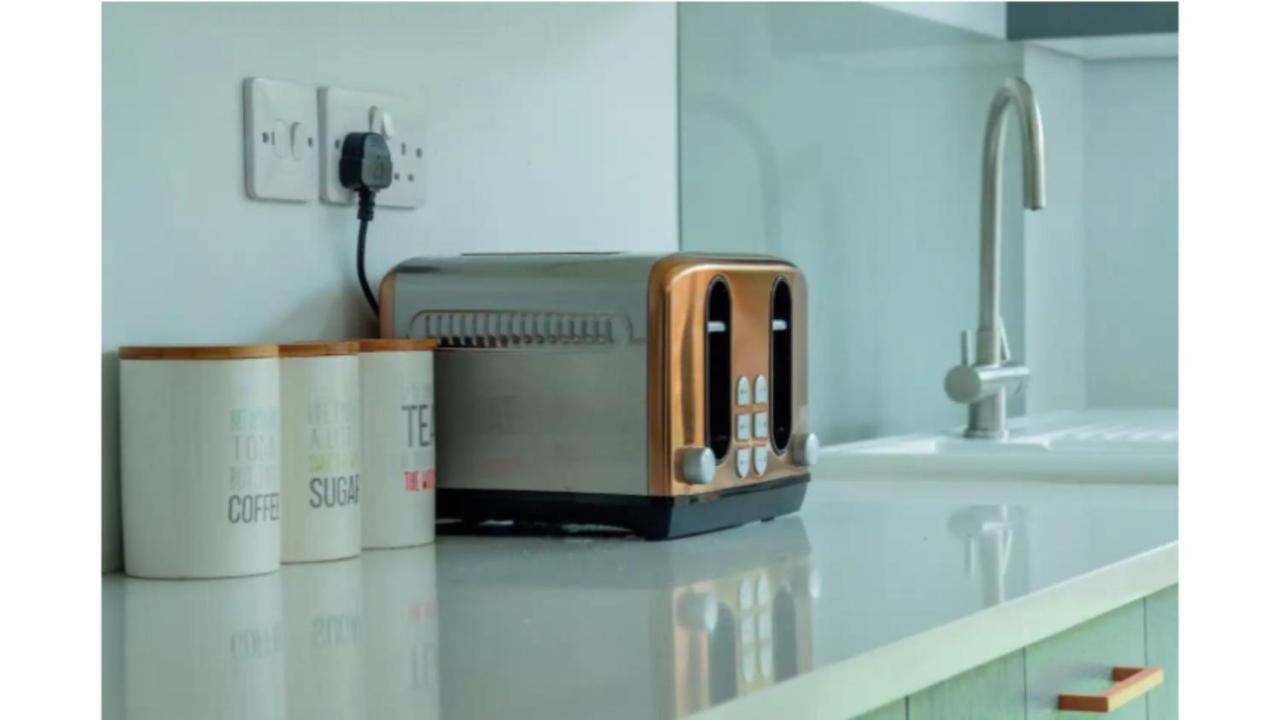 Modern, Chic 2Br Townhouse In Central อ็อกซ์ฟอร์ด ภายนอก รูปภาพ