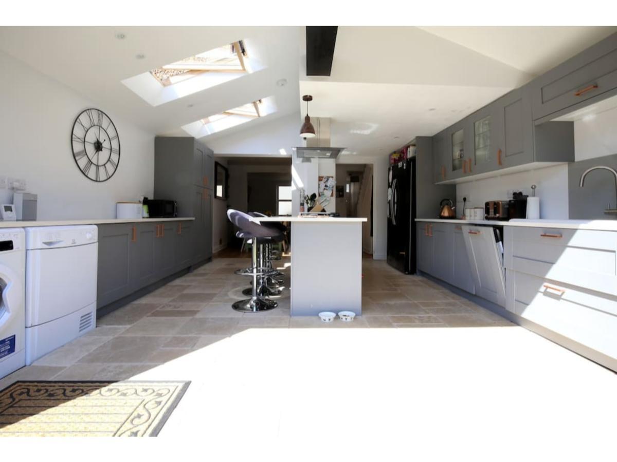 Modern, Chic 2Br Townhouse In Central อ็อกซ์ฟอร์ด ภายนอก รูปภาพ